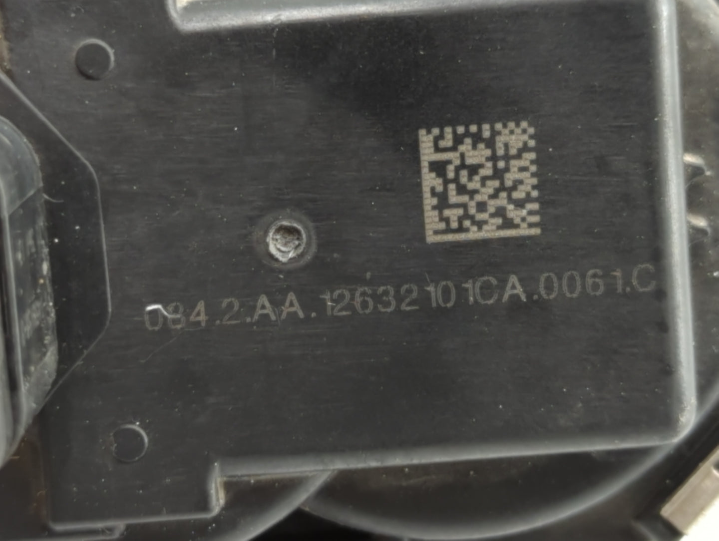 2010-2012 Gmc Terrain Throttle Body P/N:12632101CA 668AA, 186AA Fits Fits 2007 2008 2009 2010 2011 2012 OEM Used Auto Parts 