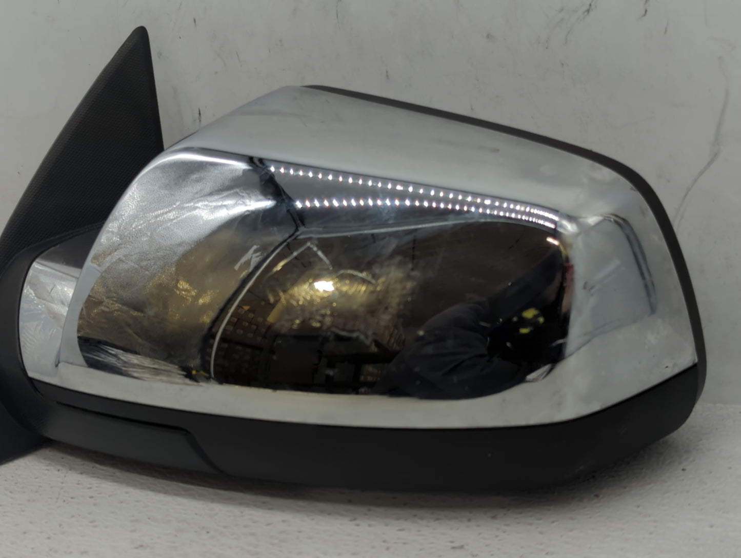 2012-2013 Gmc Terrain Driver Side View Mirror - Left Door Mirror OEM Used - Oemusedautoparts1.com