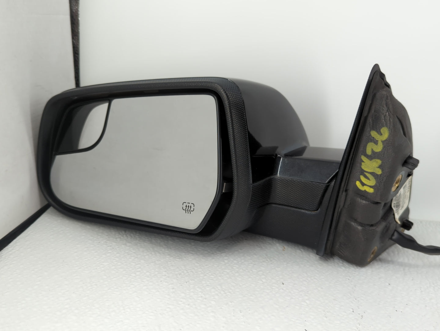 2011-2014 Gmc Terrain Driver Side View Mirror - Left Door Mirror OEM Used - Oemusedautoparts1.com