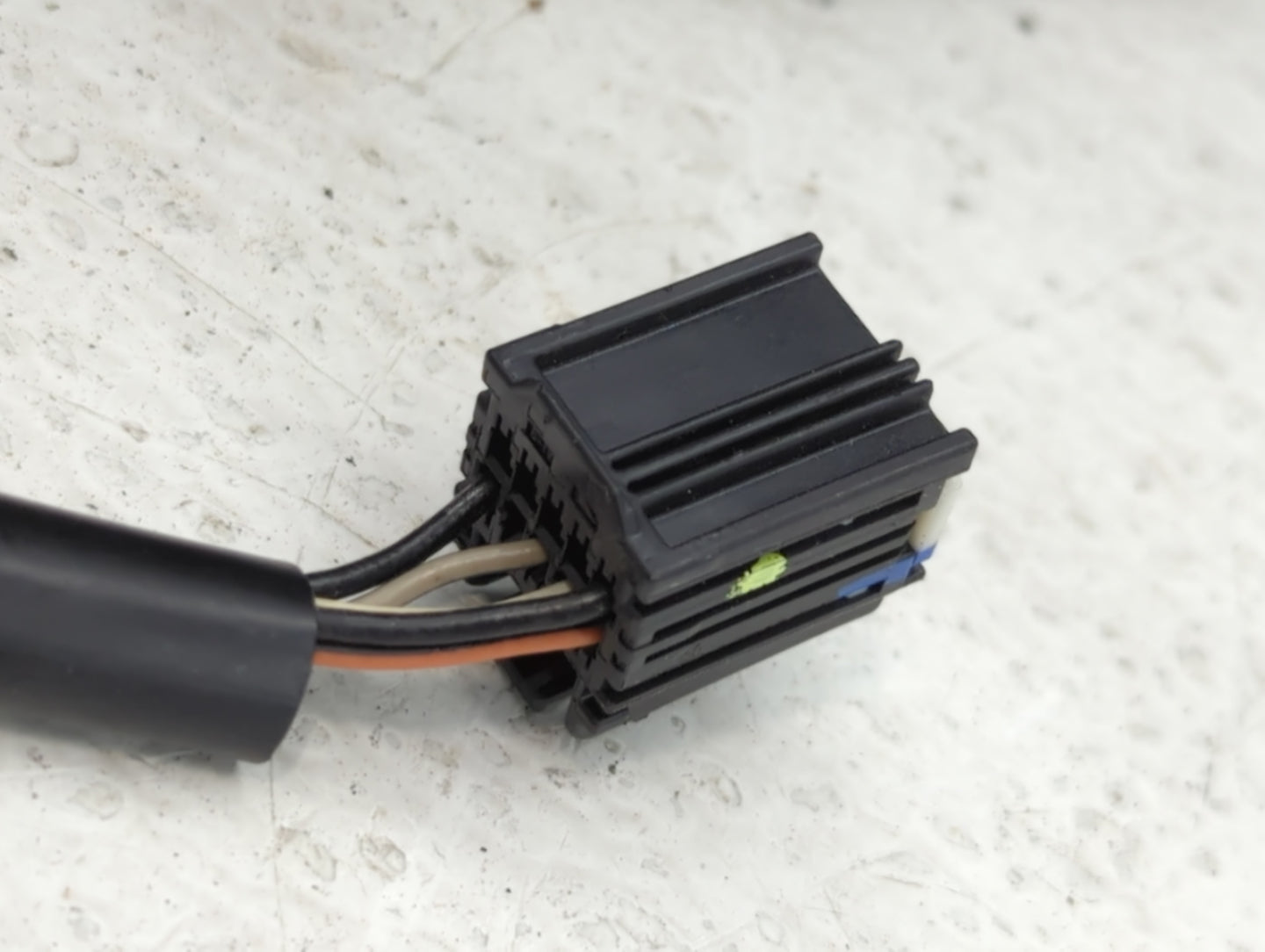 2011-2014 Gmc Terrain Passenger Side View Mirror - Right Door Mirror OEM Used - Oemusedautoparts1.com