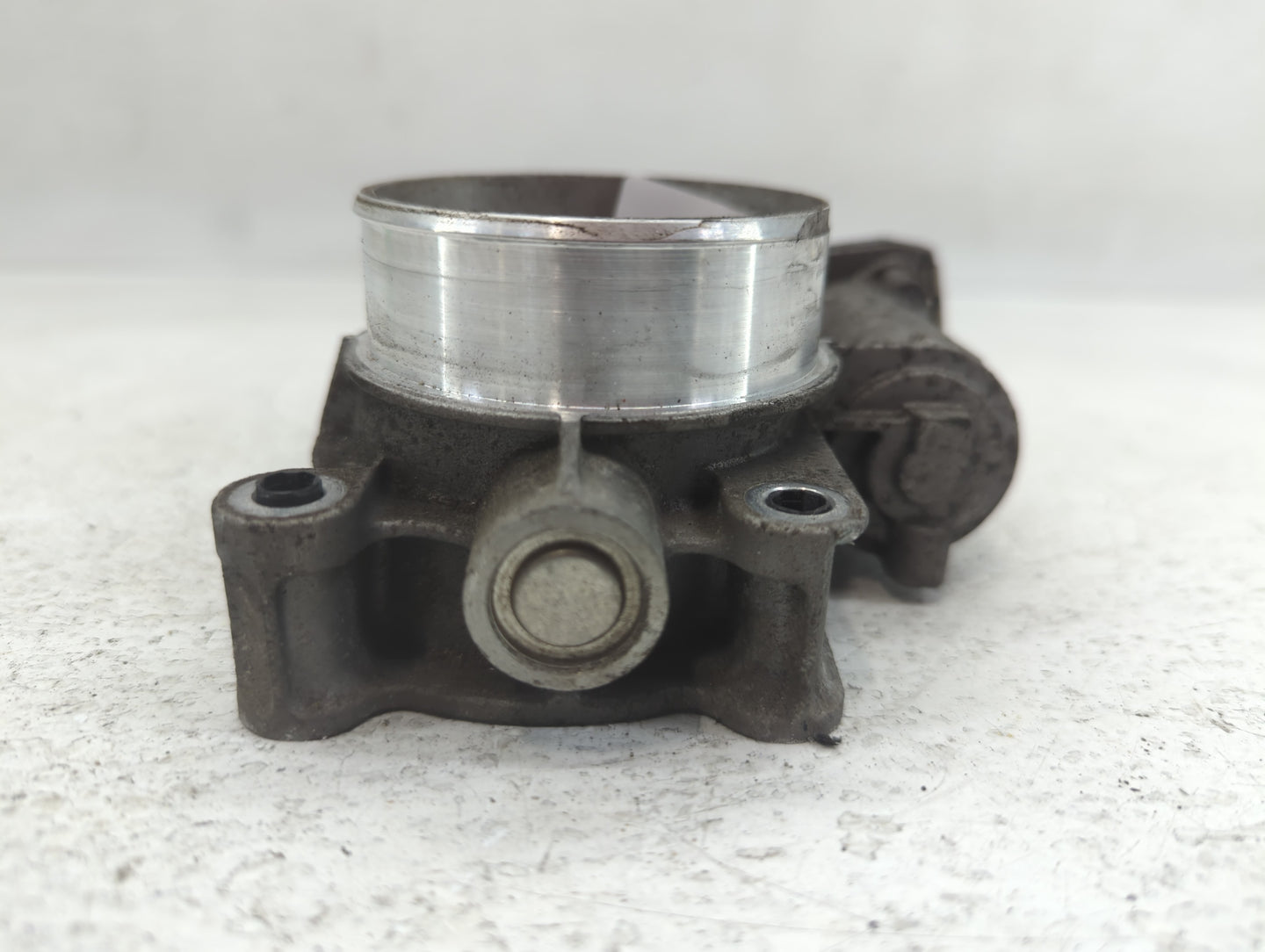 2010-2012 Gmc Terrain Throttle Body P/N:12632101CA Fits Fits 2007 2008 2009 2010 2011 2012 OEM Used Auto Parts - Oemusedauto