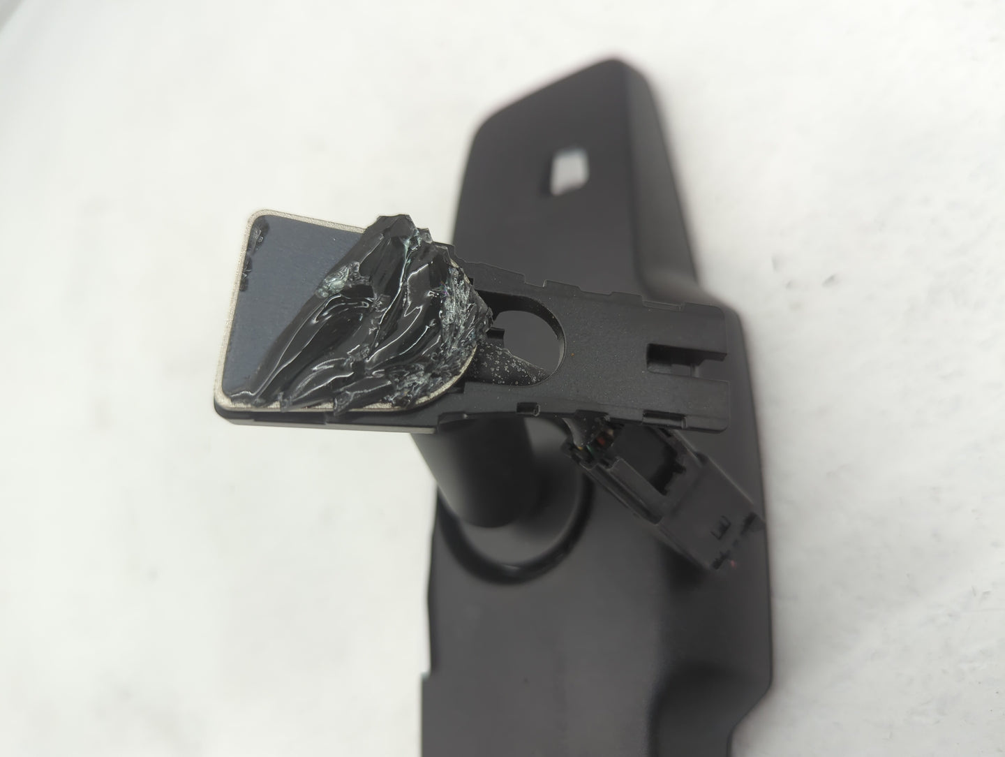2010-2017 Gmc Terrain Interior Rear View Mirror Replacement OEM Fits OEM Used Auto Parts - Oemusedautoparts1.com