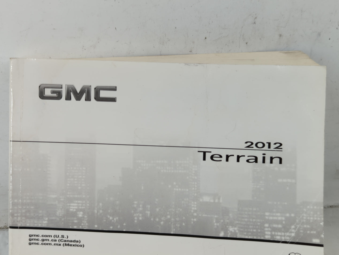 2012 Gmc Terrain Owners Manual Book Guide P/N:20846011 A OEM Used Auto Parts - Oemusedautoparts1.com