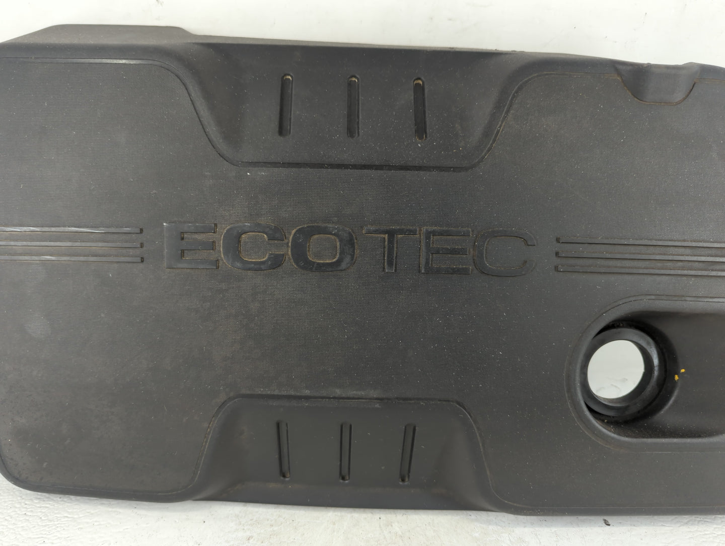 2012 Gmc Terrain Engine Cover - Oemusedautoparts1.com