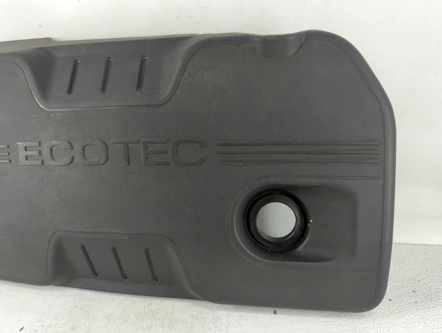 2012 Gmc Terrain Engine Cover - Oemusedautoparts1.com