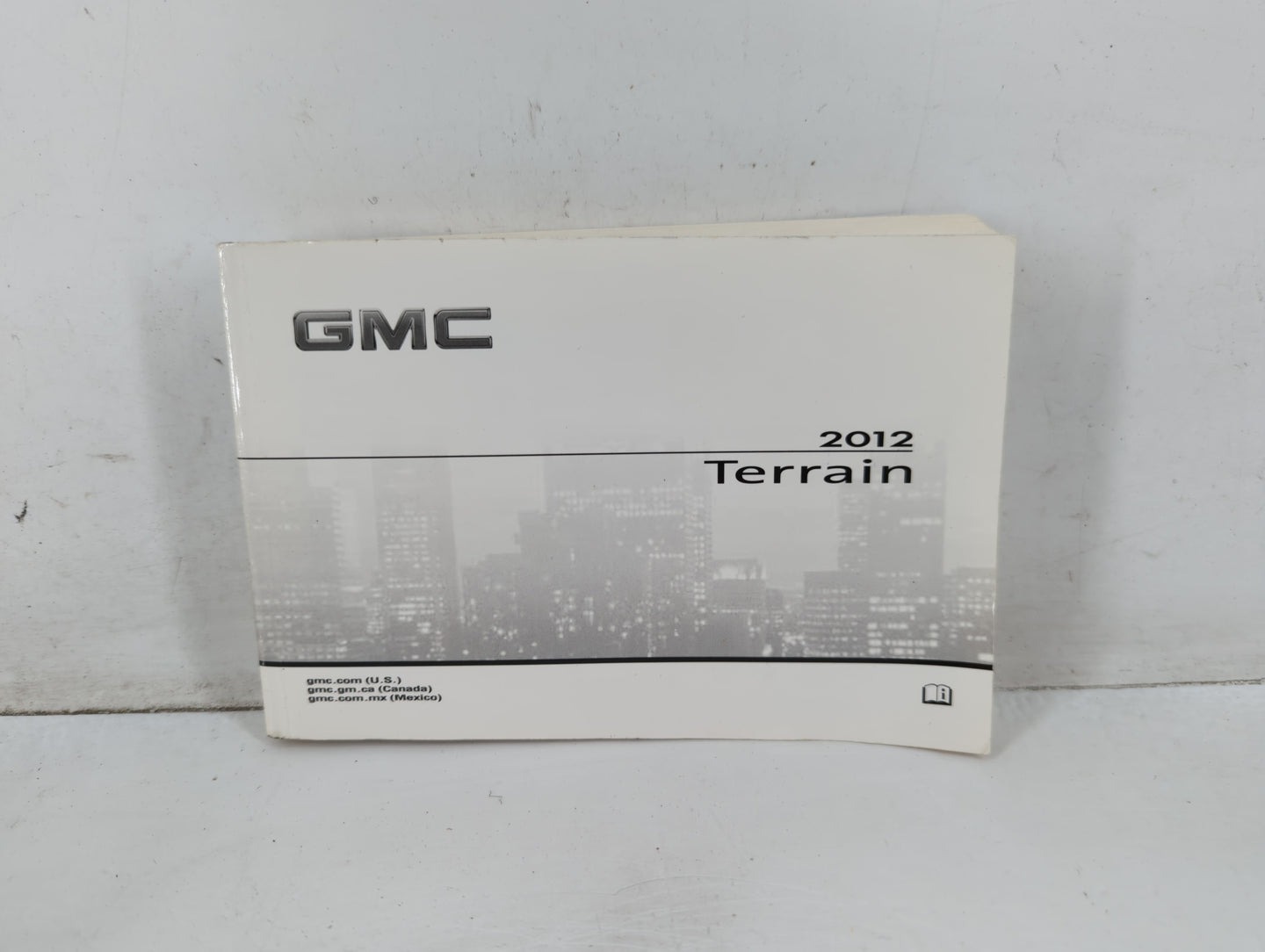 2012 Gmc Terrain Owners Manual Book Guide P/N:22862219 B OEM Used Auto Parts - Oemusedautoparts1.com