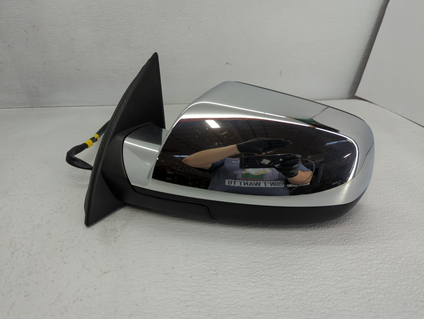 2012-2013 Gmc Terrain Driver Side View Mirror - Left Door Mirror OEM Used - Oemusedautoparts1.com