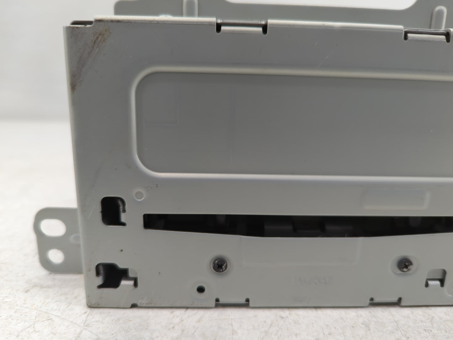 2011-2011 Gmc Terrain Am Fm Cd Player Radio Receiver - Oemusedautoparts1.com