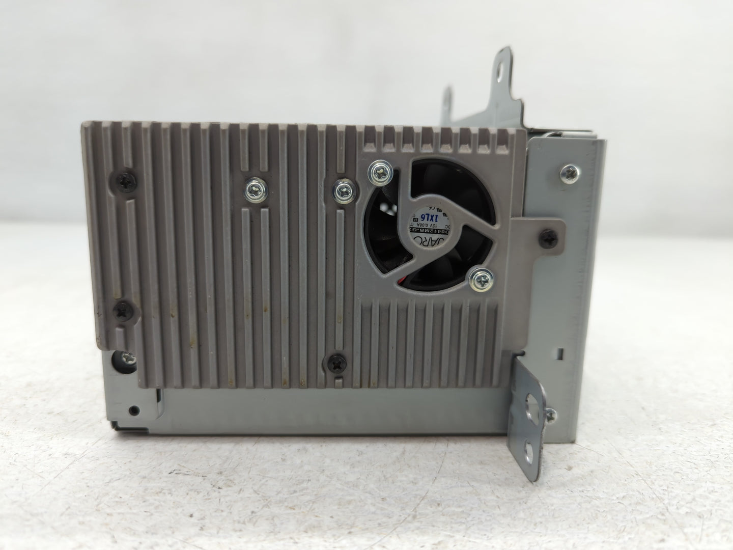 2011-2011 Gmc Terrain Am Fm Cd Player Radio Receiver - Oemusedautoparts1.com