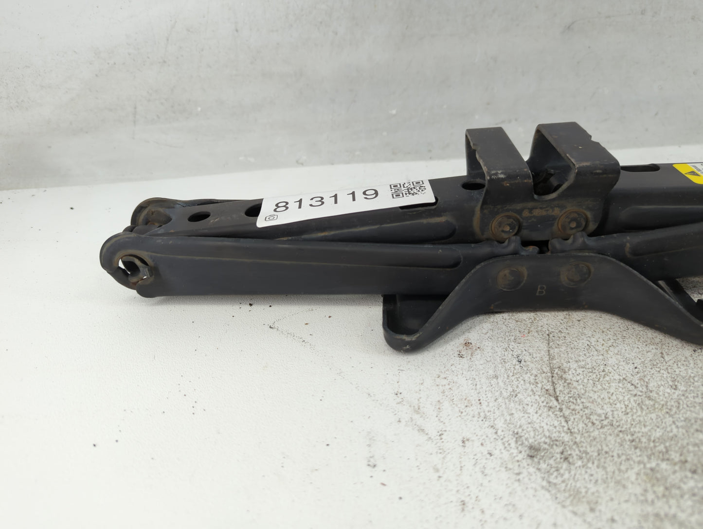 2012 Gmc Terrain Spare Scissor Car Jack 813119 - Oemusedautoparts1.com