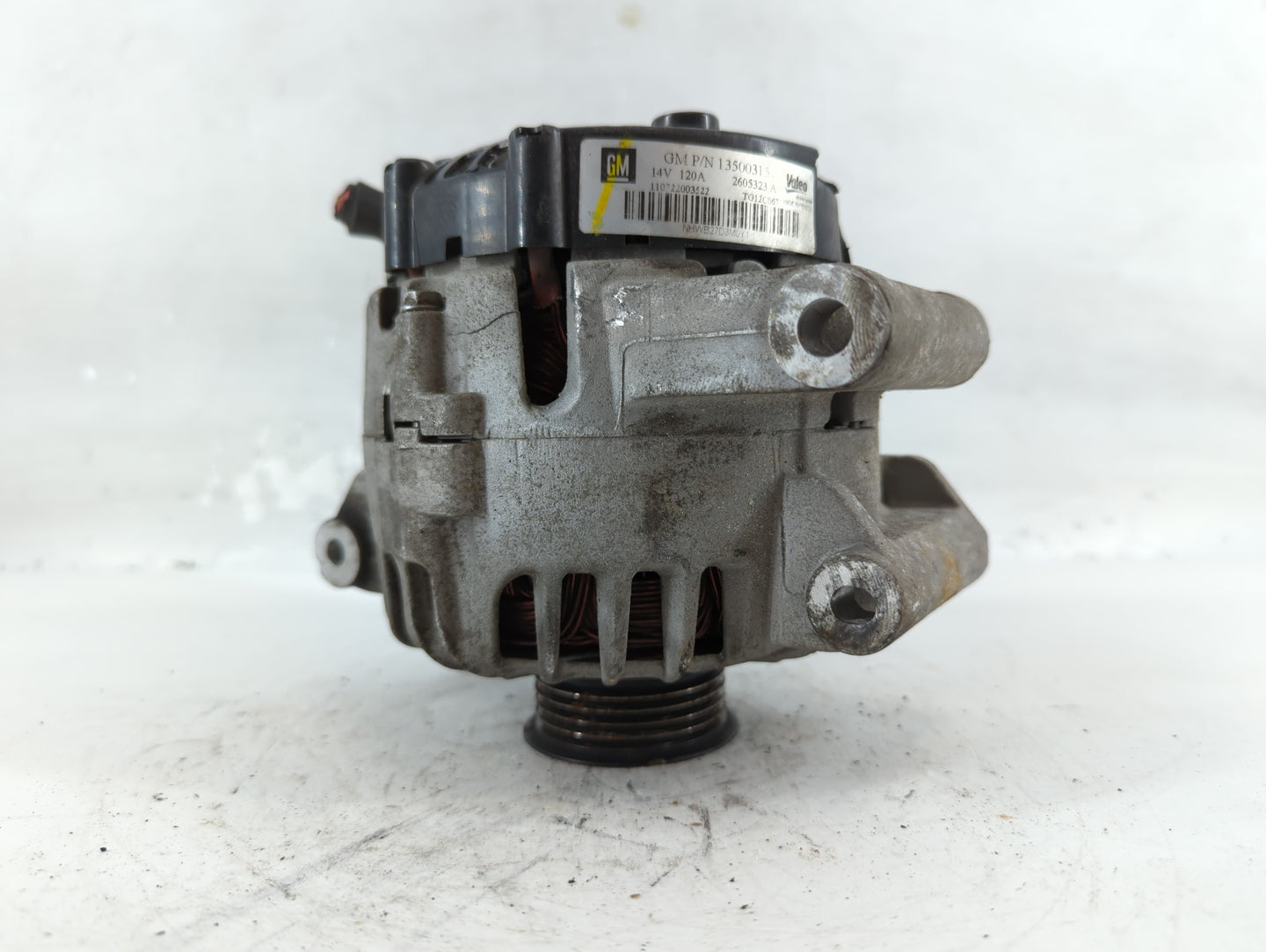 2010-2017 Gmc Terrain Alternator Replacement Generator Charging Assembly Engine OEM P/N:13500315 Fits OEM Used Auto Parts - 