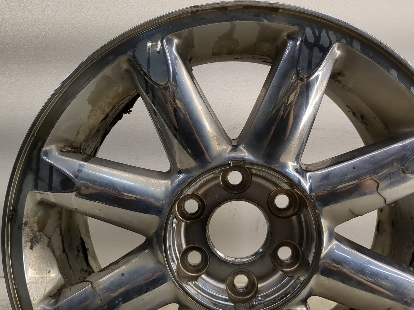 2007-2014 Gmc Yukon Oem Wheel Rim - Oemusedautoparts1.com