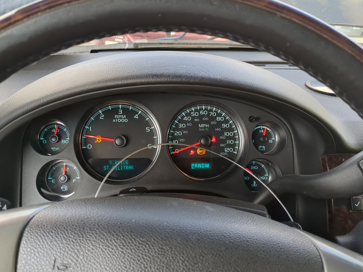 2012-2014 Gmc Yukon Instrument Cluster Speedometer Gauges Miles:204K Fits Fits 2012 2013 2014 OEM Used Auto Parts - Oemuseda