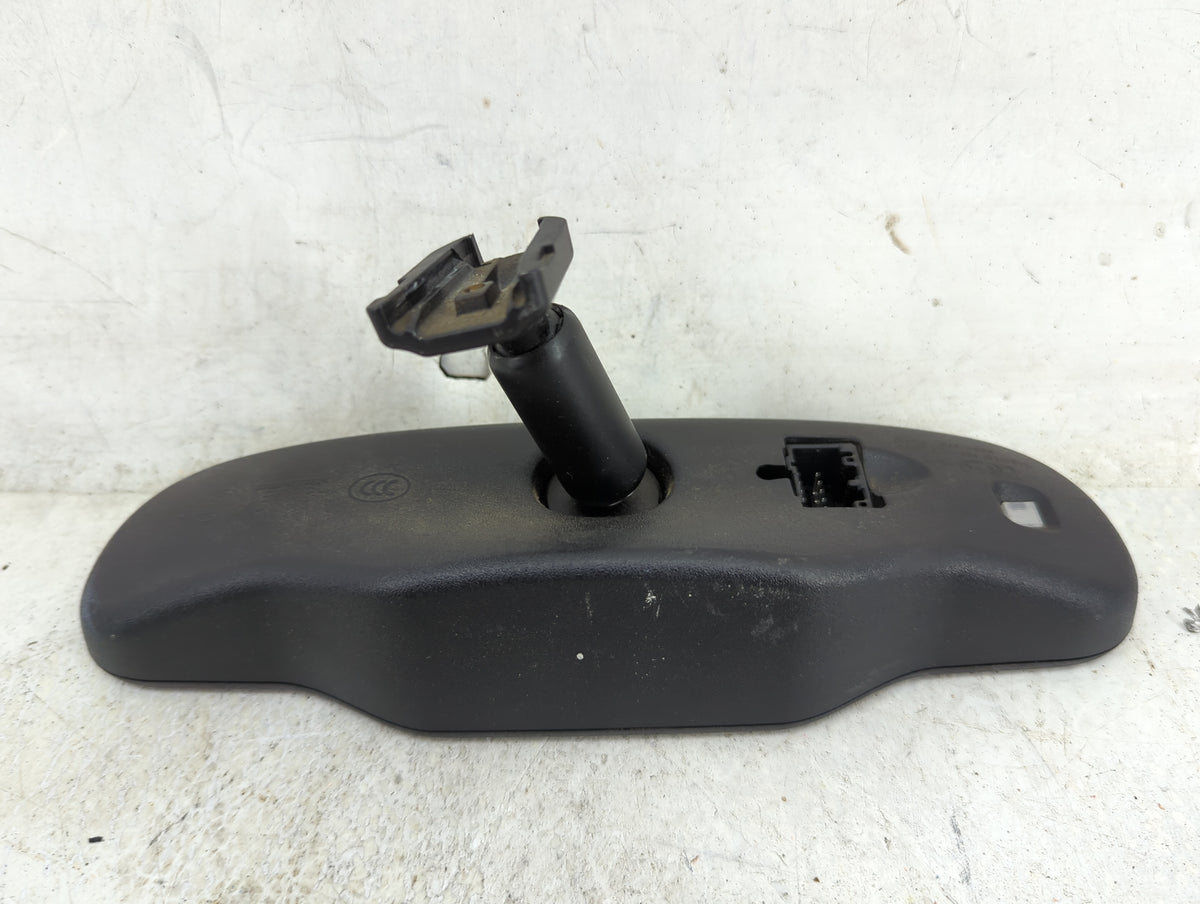 2010-2014 Gmc Yukon Interior Rear View Mirror Replacement OEM Fits Fits 2009 2010 2011 2012 2013 2014 OEM Used Auto Parts - 