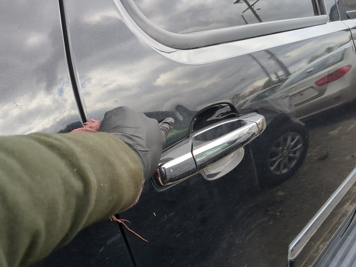 2007-2014 Gmc Yukon Passenger Rear Door Oem 1214284 - Oemusedautoparts1.com