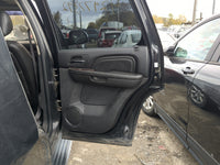 2007-2014 Gmc Yukon Passenger Rear Door Oem 1214284 - Oemusedautoparts1.com