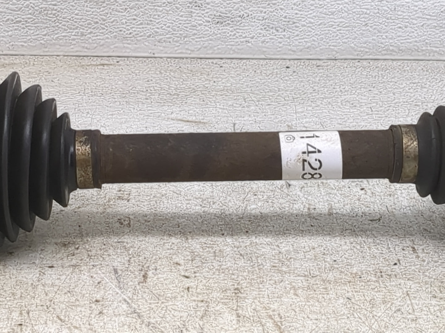 2007-2014 Gmc Yukon Axle Shaft Front Driver Cv C/v 1428218 - Oemusedautoparts1.com