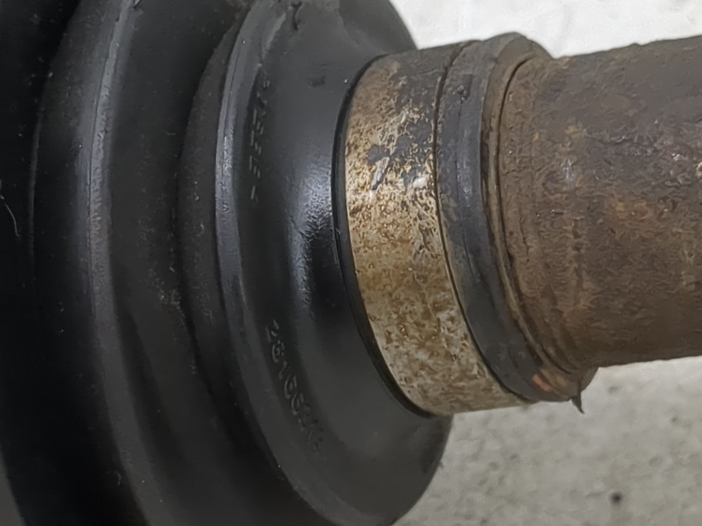 2007-2014 Gmc Yukon Axle Shaft Front Driver Cv C/v 1428218 - Oemusedautoparts1.com