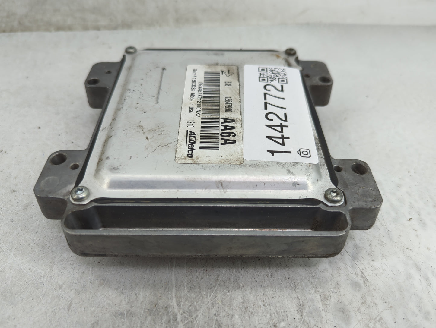 2010-2014 Gmc Yukon PCM Engine Control Computer ECU ECM PCU OEM P/N:12647990 12633238 Fits OEM Used Auto Parts - Oemusedauto