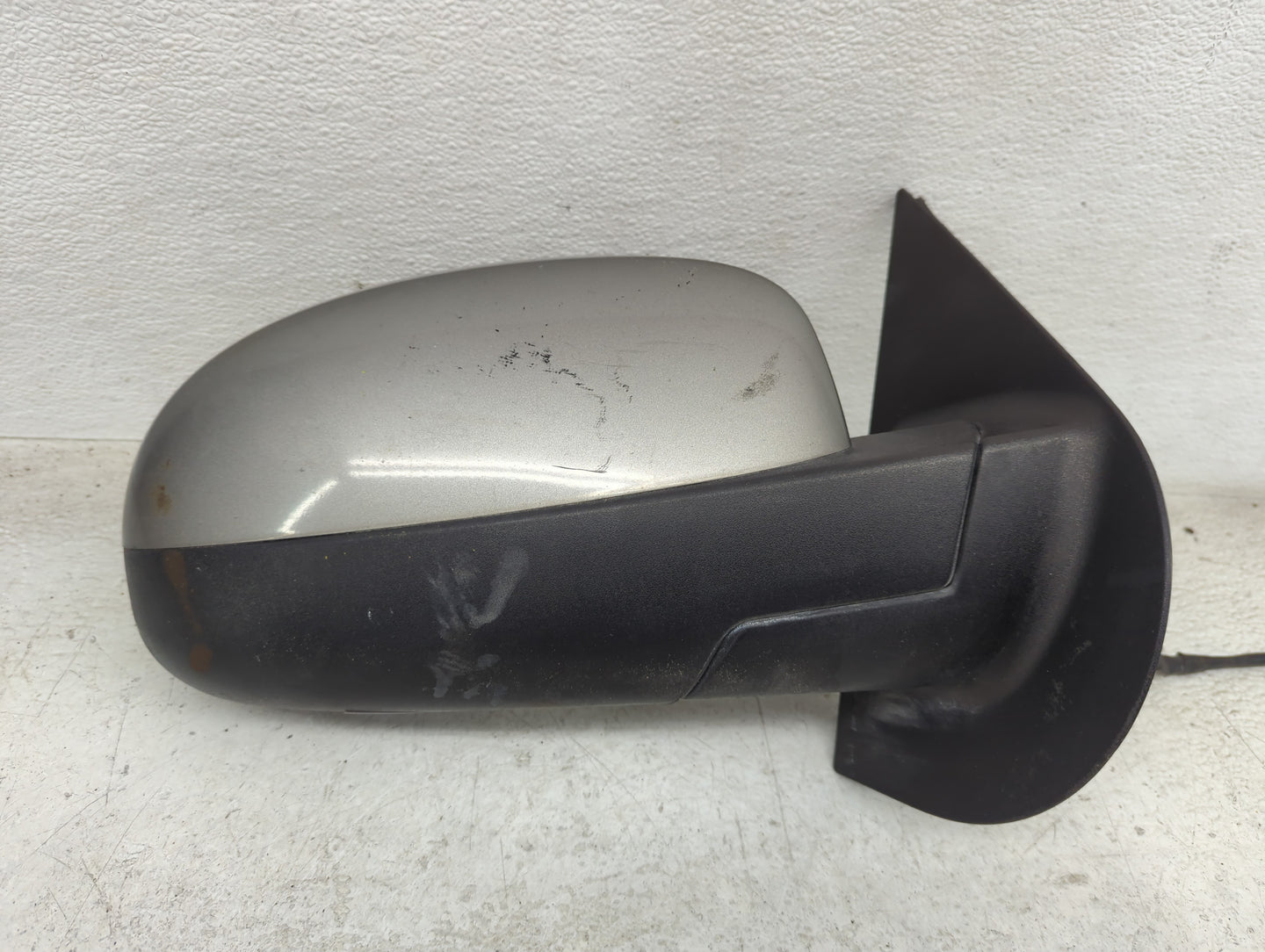 2007-2014 Gmc Yukon Passenger Side View Mirror - Right Door Mirror OEM Used - Oemusedautoparts1.com
