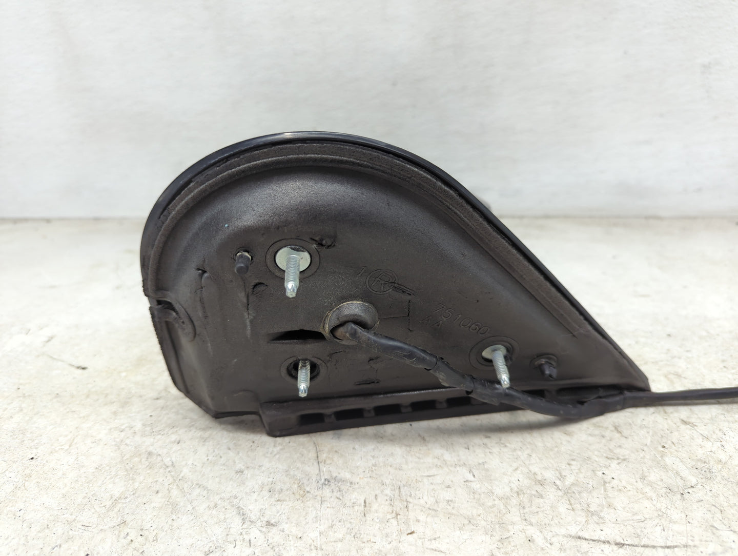 2007-2014 Gmc Yukon Passenger Side View Mirror - Right Door Mirror OEM Used - Oemusedautoparts1.com