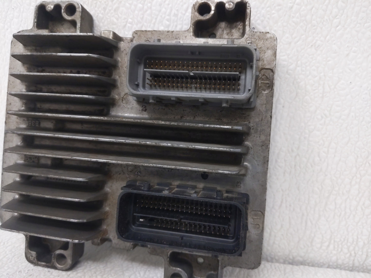 2010-2014 Gmc Yukon PCM Engine Control Computer ECU ECM PCU OEM P/N:12653784 12639900 Fits OEM Used Auto Parts - Oemusedauto