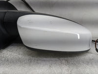 2007-2014 Gmc Yukon Passenger Side View Mirror - Right Door Mirror OEM Used - Oemusedautoparts1.com