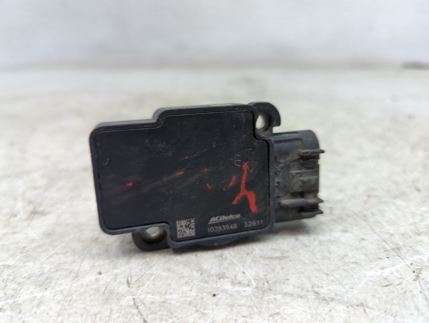 2009-2014 Gmc Yukon Mass Air Flow Meter Maf 1487820 - Oemusedautoparts1.com