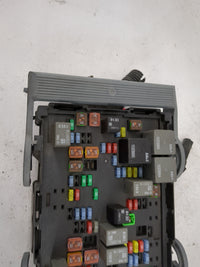 2010-2014 Gmc Yukon Fusebox Fuse Box Panel Relay Module P/N:22798217 13500114, 13500113 Fits Fits 2010 2011 2012 2013 2014 O