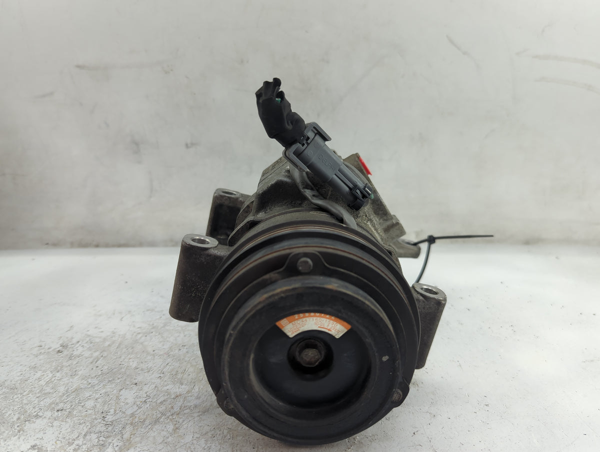 2010-2014 Gmc Yukon Air Conditioning A/c Ac Compressor Oem - Oemusedautoparts1.com