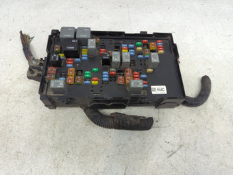 compare product 2010-2014 Gmc Yukon Xl Fusebox Fuse Box Panel Relay Module P/N:22798217 Fits Fits 2010 2011 2012 2013 2014 OEM Used Auto Parts