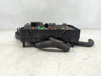 2010-2014 Gmc Yukon Xl Fusebox Fuse Box Panel Relay Module P/N:22798217 Fits Fits 2010 2011 2012 2013 2014 OEM Used Auto Par