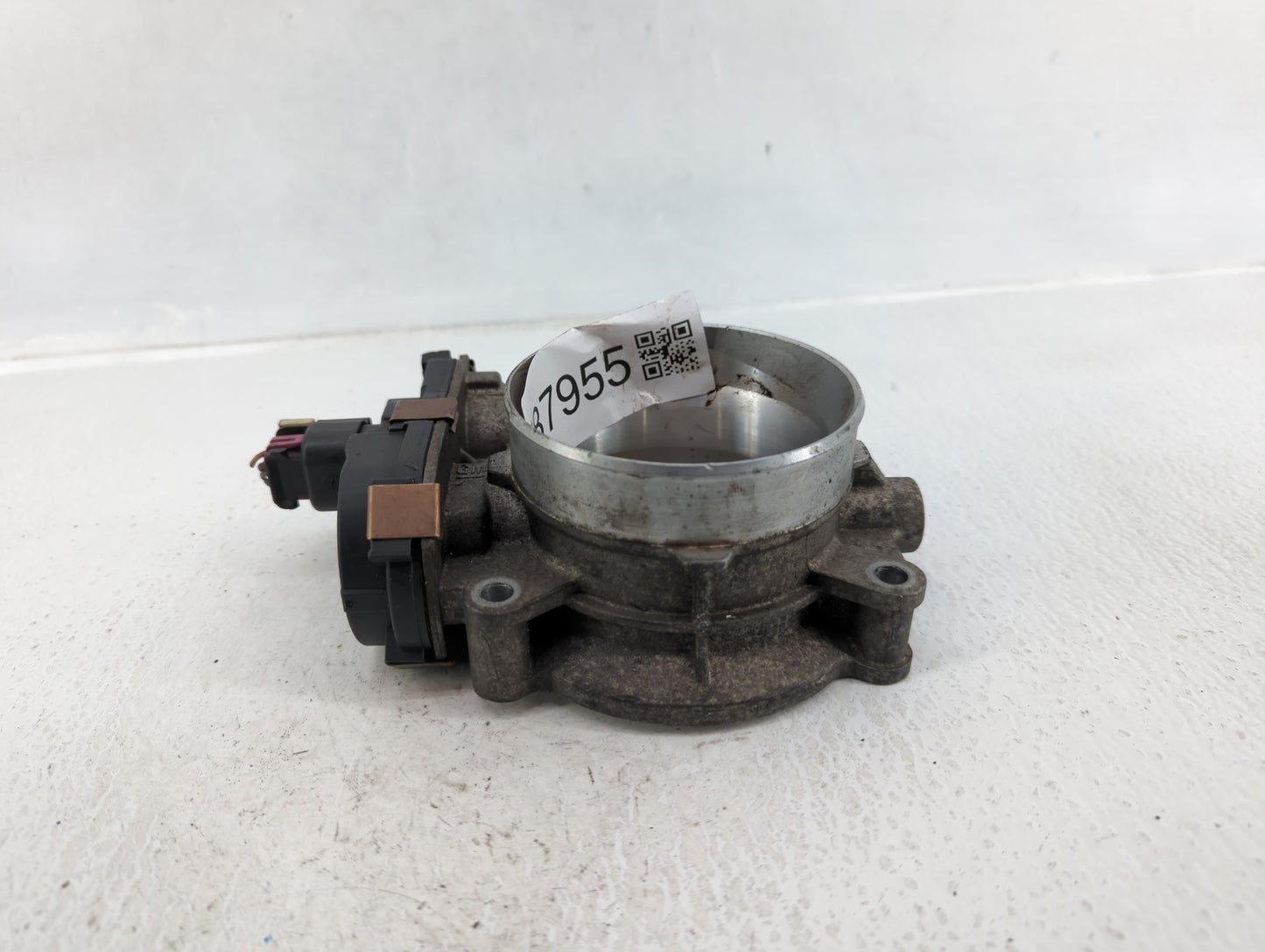 2009-2014 Gmc Yukon Xl Throttle Body P/N:RME87-3C9992 Fits Fits 2009 2010 2011 2012 2013 2014 2015 OEM Used Auto Parts - Oem