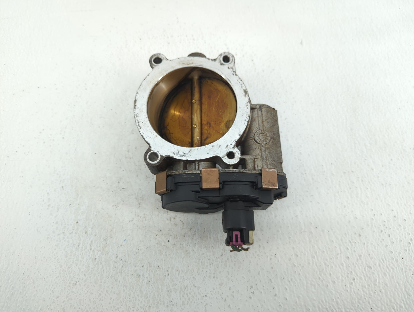 2009-2014 Gmc Yukon Xl Throttle Body P/N:RME87-3C9992 Fits Fits 2009 2010 2011 2012 2013 2014 2015 OEM Used Auto Parts - Oem