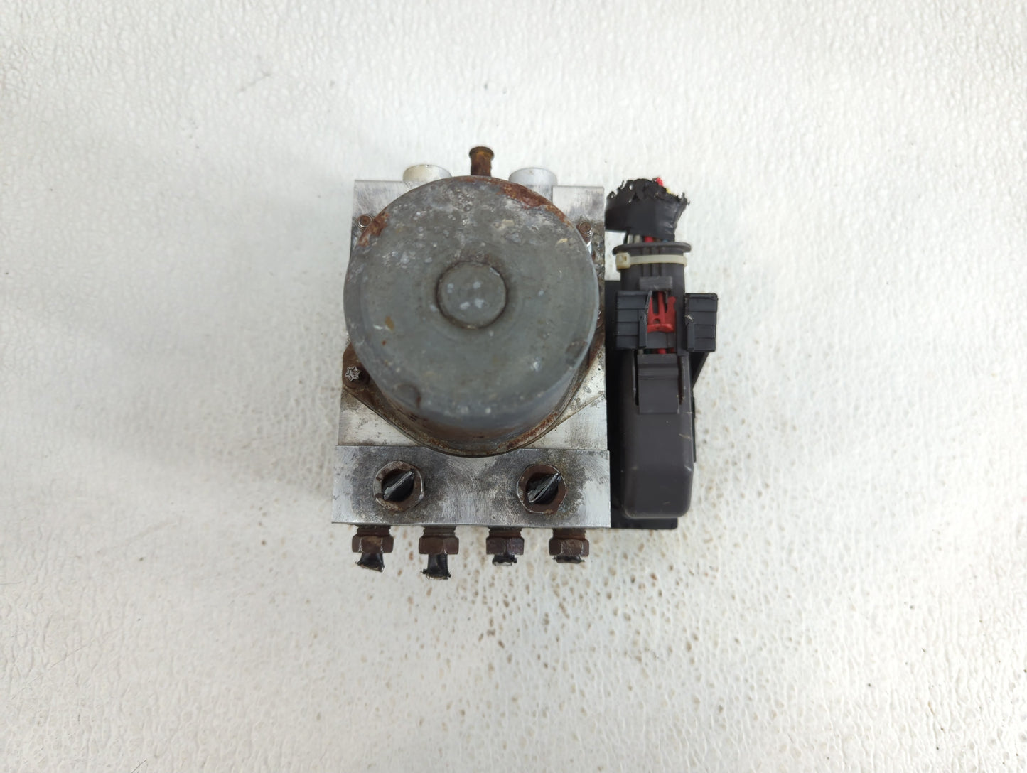 2009-2014 Gmc Yukon Xl 1500 ABS Pump Control Module Replacement P/N:5 695 L8 Fits Fits 2009 2010 2011 2012 2013 2014 OEM Use