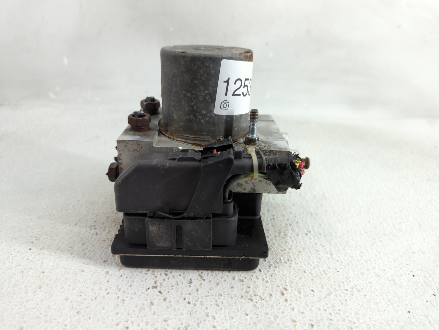 2009-2014 Gmc Yukon Xl 1500 ABS Pump Control Module Replacement P/N:5 695 L8 Fits Fits 2009 2010 2011 2012 2013 2014 OEM Use