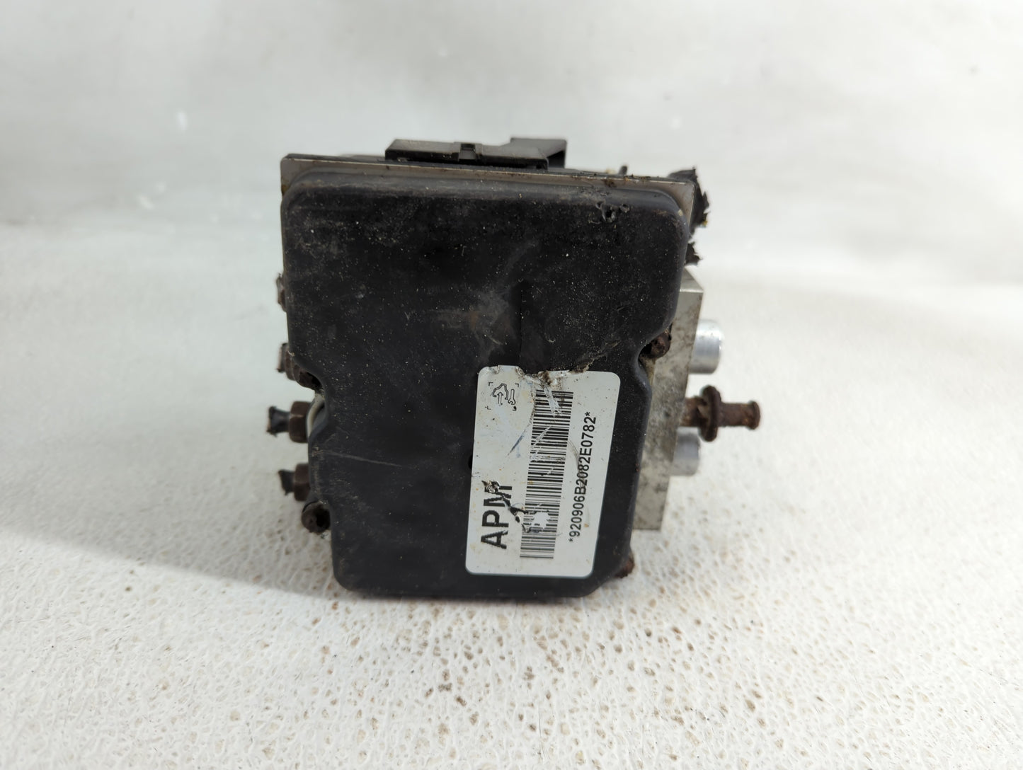 2009-2014 Gmc Yukon Xl 1500 ABS Pump Control Module Replacement P/N:5 695 L8 Fits Fits 2009 2010 2011 2012 2013 2014 OEM Use