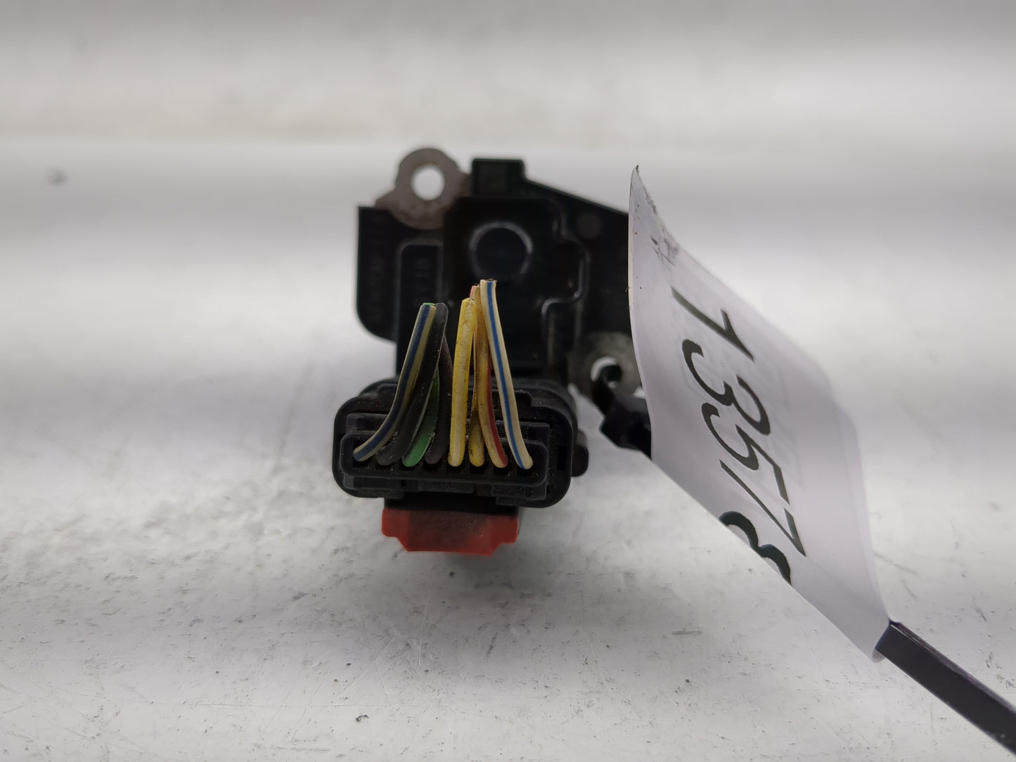 Gmc Yukon Xl 1500 Mass Air Flow Meter Maf - Oemusedautoparts1.com