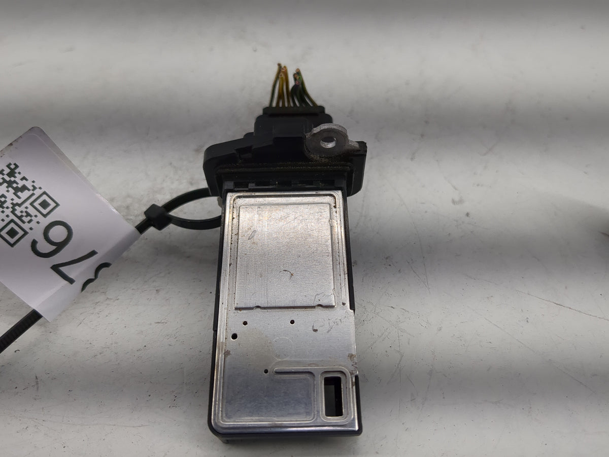 Gmc Yukon Xl 1500 Mass Air Flow Meter Maf Sensor 1357876 - Oemusedautoparts1.com