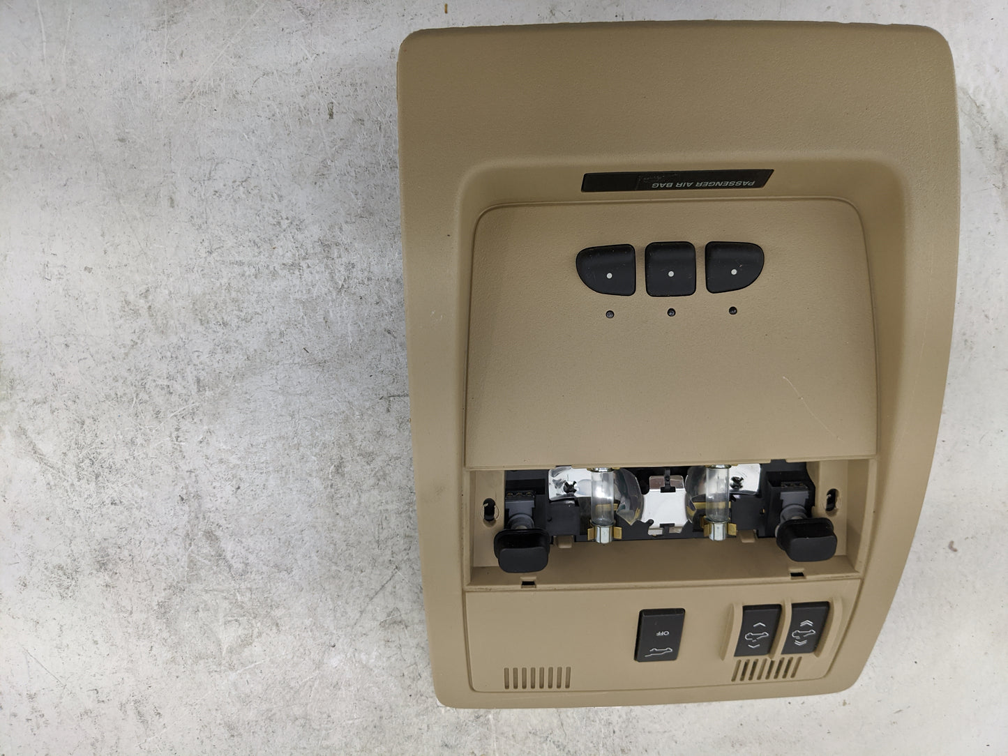 2012 Gmc Yukon Xl 1500 Overhead Console W/rear Climate Control - Oemusedautoparts1.com