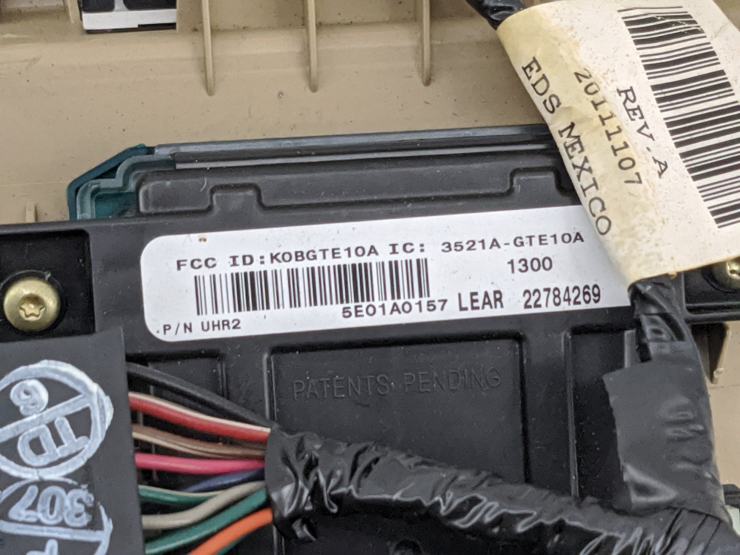 2012 Gmc Yukon Xl 1500 Overhead Console W/rear Climate Control - Oemusedautoparts1.com