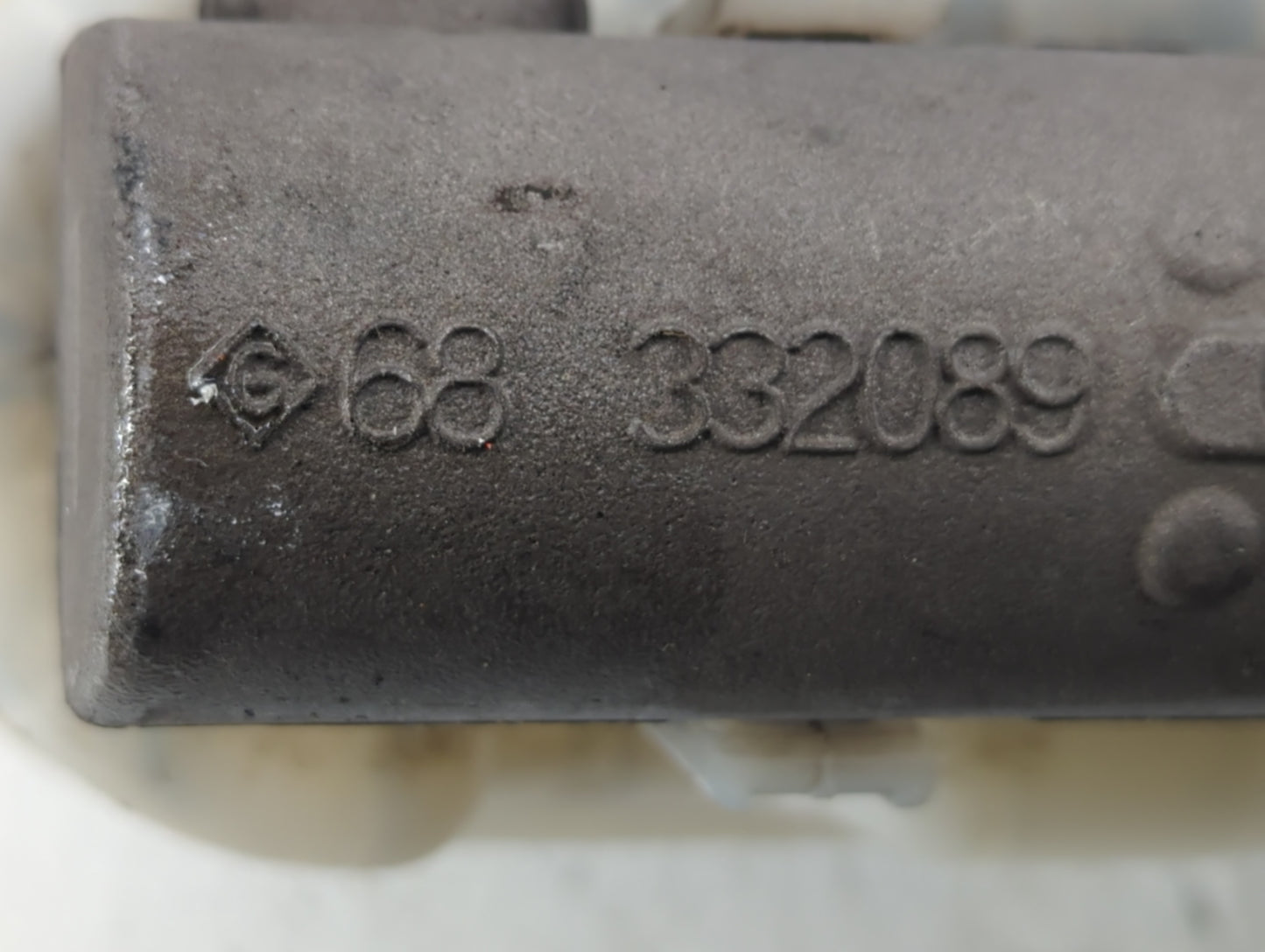 2009-2014 Gmc Yukon Xl 1500 Brake Master Cylinder - Oemusedautoparts1.com