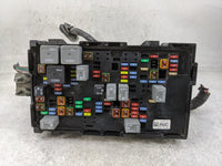 2010-2013 Gmc Yukon Xl 2500 Fusebox Fuse Box Panel Relay Module P/N:22798217_01 15328864 Fits Fits 2010 2011 2012 2013 2014 