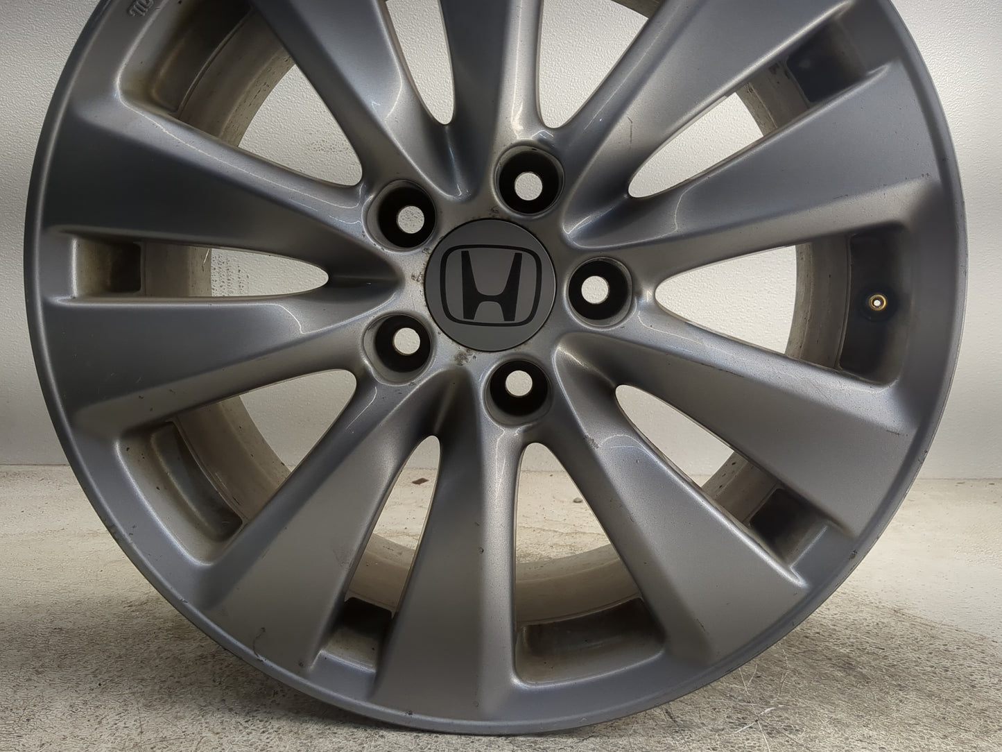 2011-2012 Honda Accord Oem Wheel Rim - Oemusedautoparts1.com