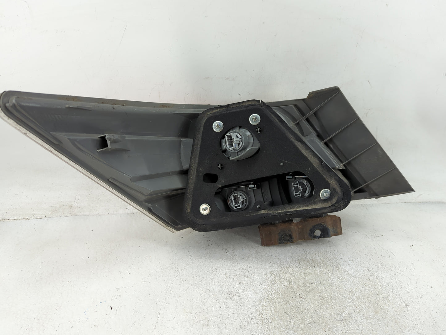 2008-2012 Honda Accord Tail Light Assembly Passenger Right OEM Fits Fits 2008 2009 2010 2011 2012 OEM Used Auto Parts - Oemu