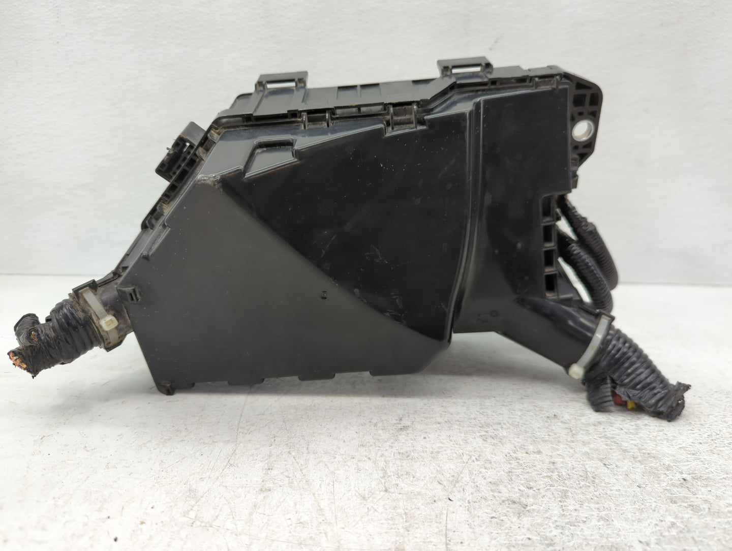 2008 Honda Accord Fusebox Fuse Box Panel Relay Module P/N:TVA-A01 Fits OEM Used Auto Parts - Oemusedautoparts1.com