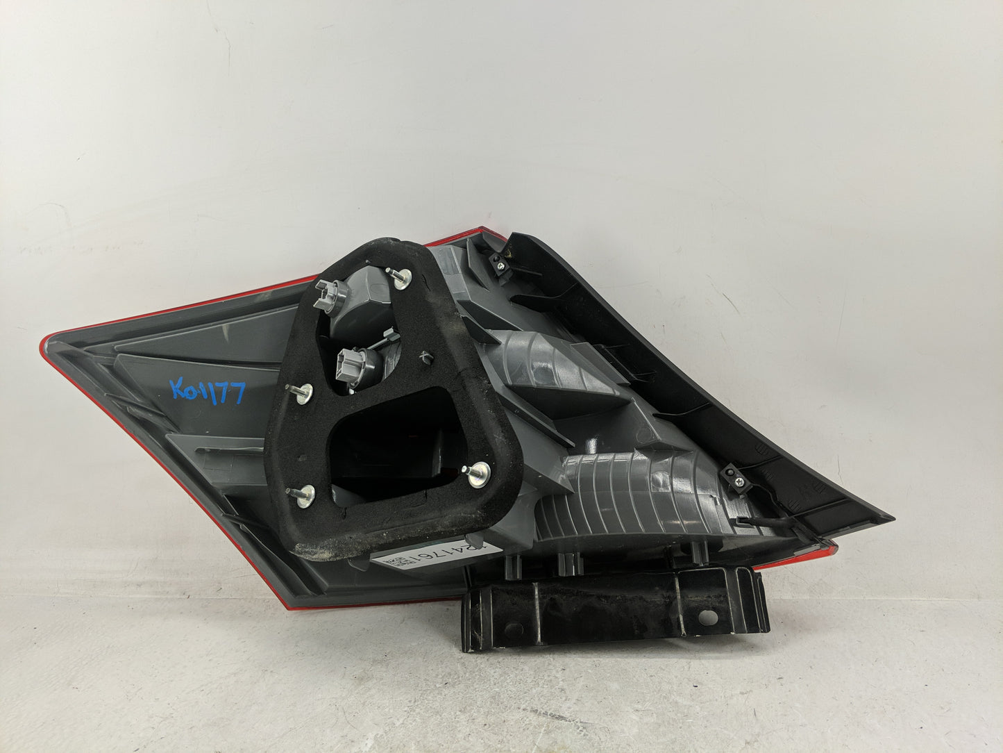 2011-2012 Honda Accord Tail Light Assembly Passenger Right OEM Fits Fits 2011 2012 OEM Used Auto Parts - Oemusedautoparts1.c