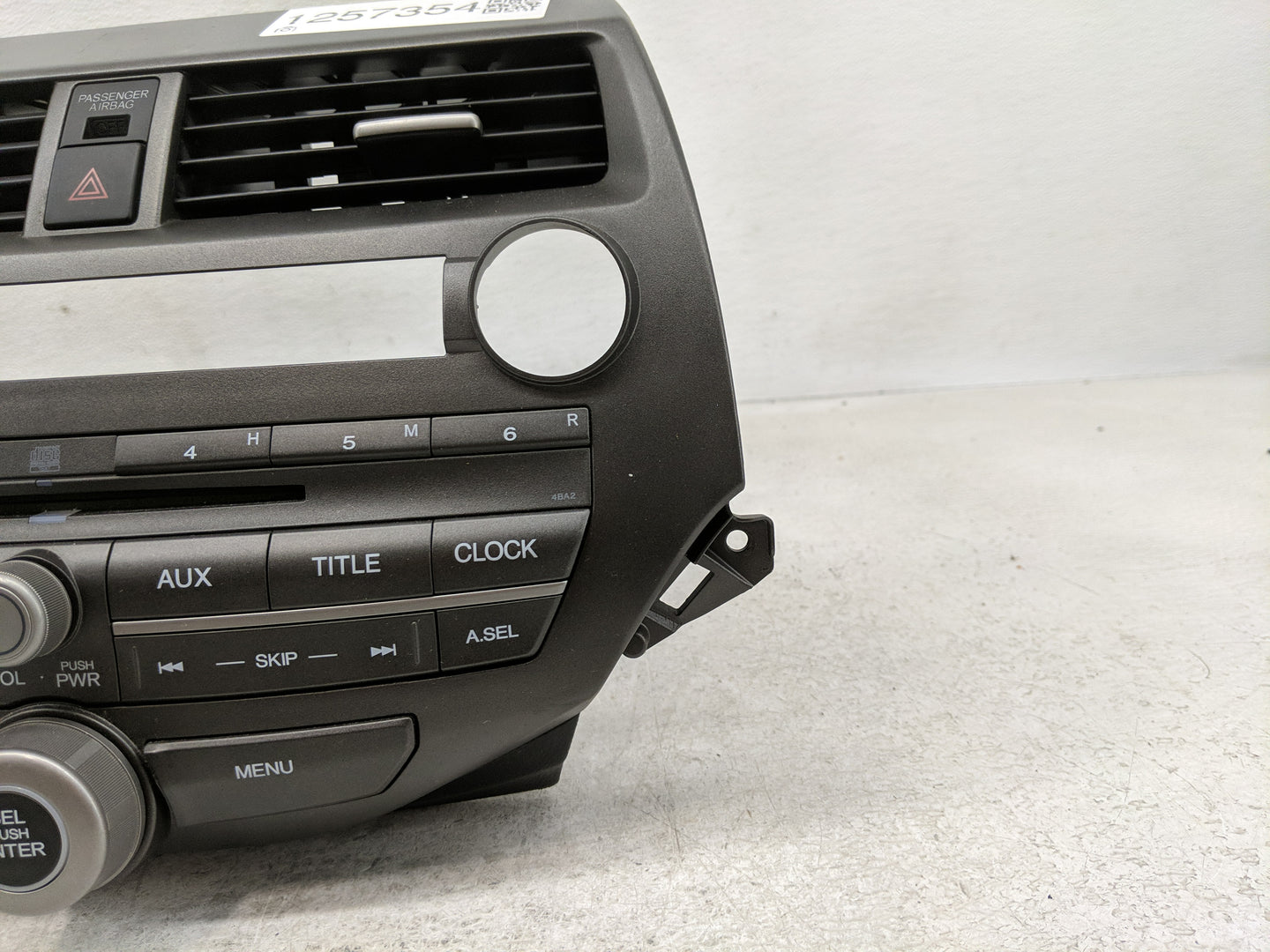 2012 Honda Accord Radio AM FM Cd Player Receiver Replacement P/N:SGA001981264 Fits OEM Used Auto Parts - Oemusedautoparts1.c