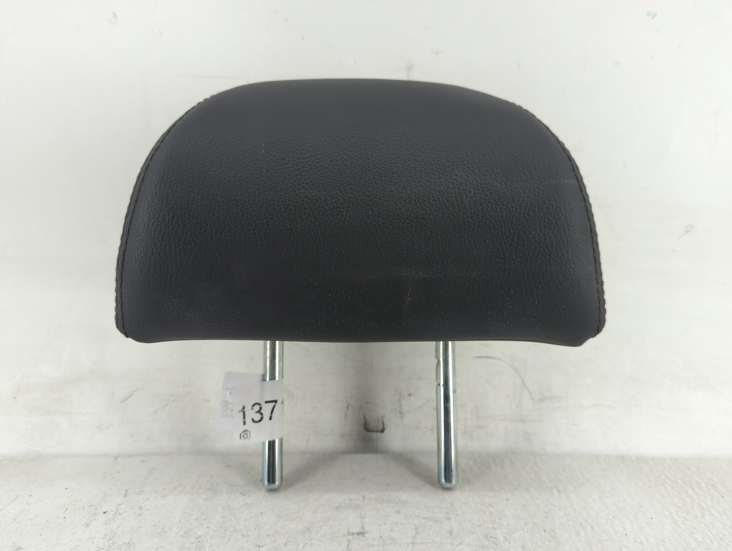 2011-2012 Honda Accord Headrest Head Rest Rear Center Seat Fits Fits 2011 2012 OEM Used Auto Parts - Oemusedautoparts1.com