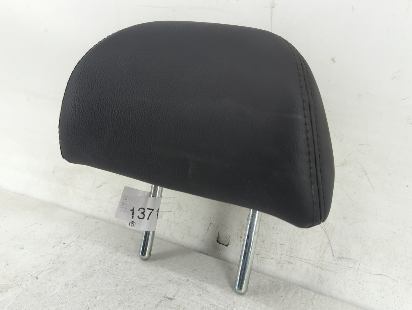 2011-2012 Honda Accord Headrest Head Rest Rear Center Seat Fits Fits 2011 2012 OEM Used Auto Parts - Oemusedautoparts1.com